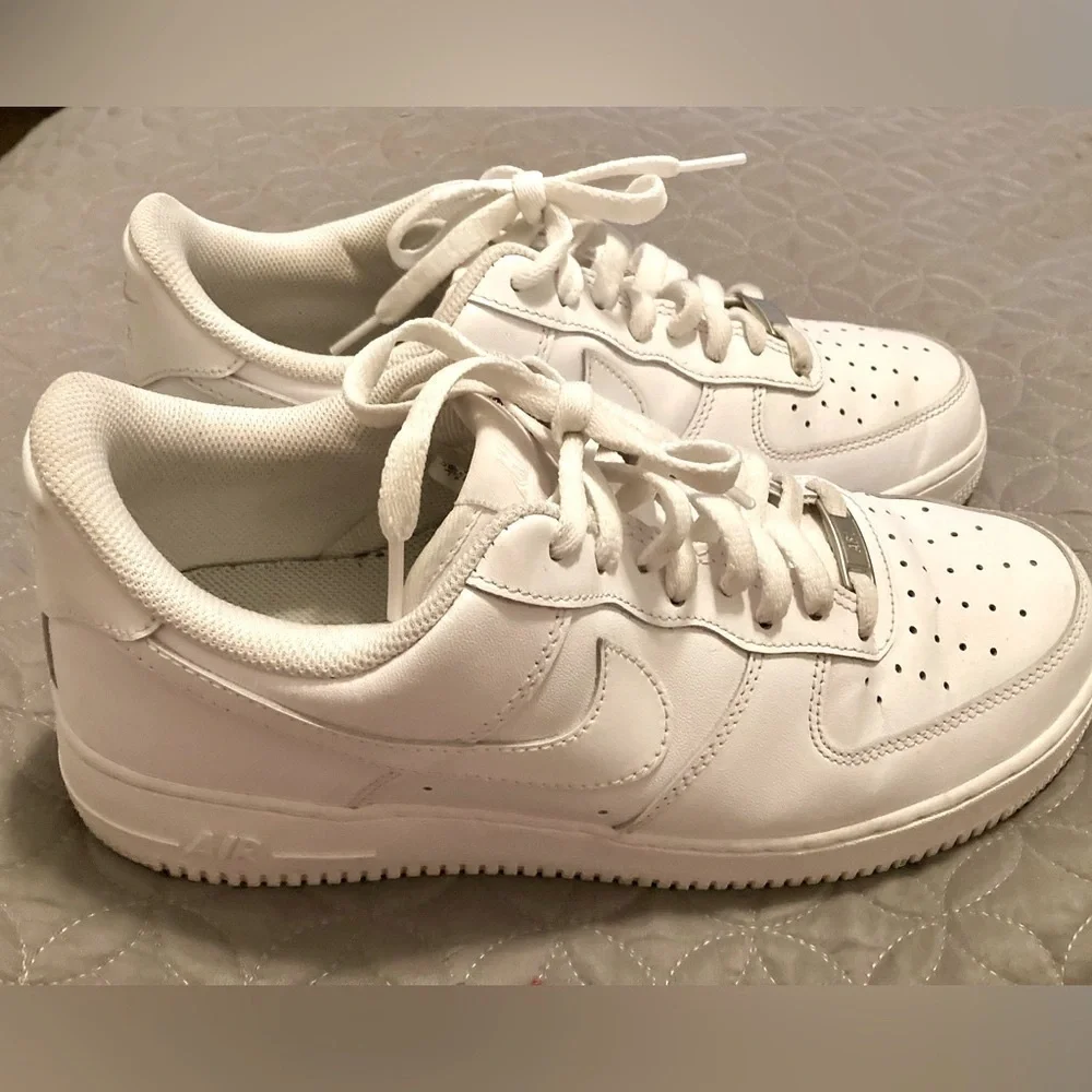 Nike Air‎ Force 1 LE GS Low Triple White CW2288-111 Shoes Men Size 10.5